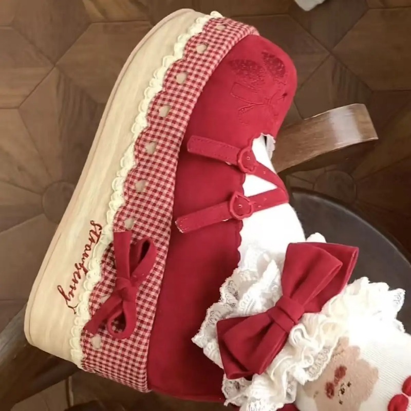 Lolita High Heels Verhogende S - Embroidery Canvas recensie en prijs