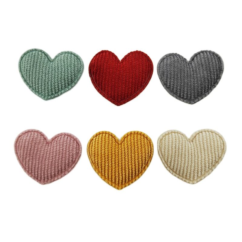 100 stks/partij 3.5*3 CM Gewat - Embroidery Letter M recensie en prijs