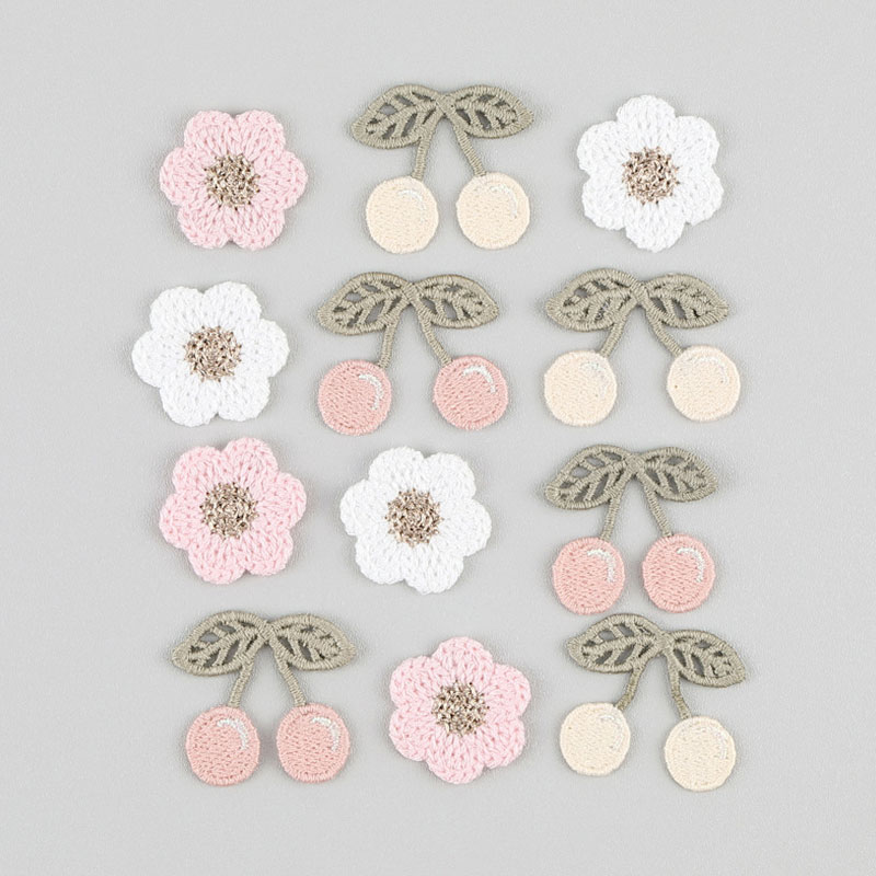 20 stuks roze witte kersenbloe - Embroidery Letter M recensie en prijs